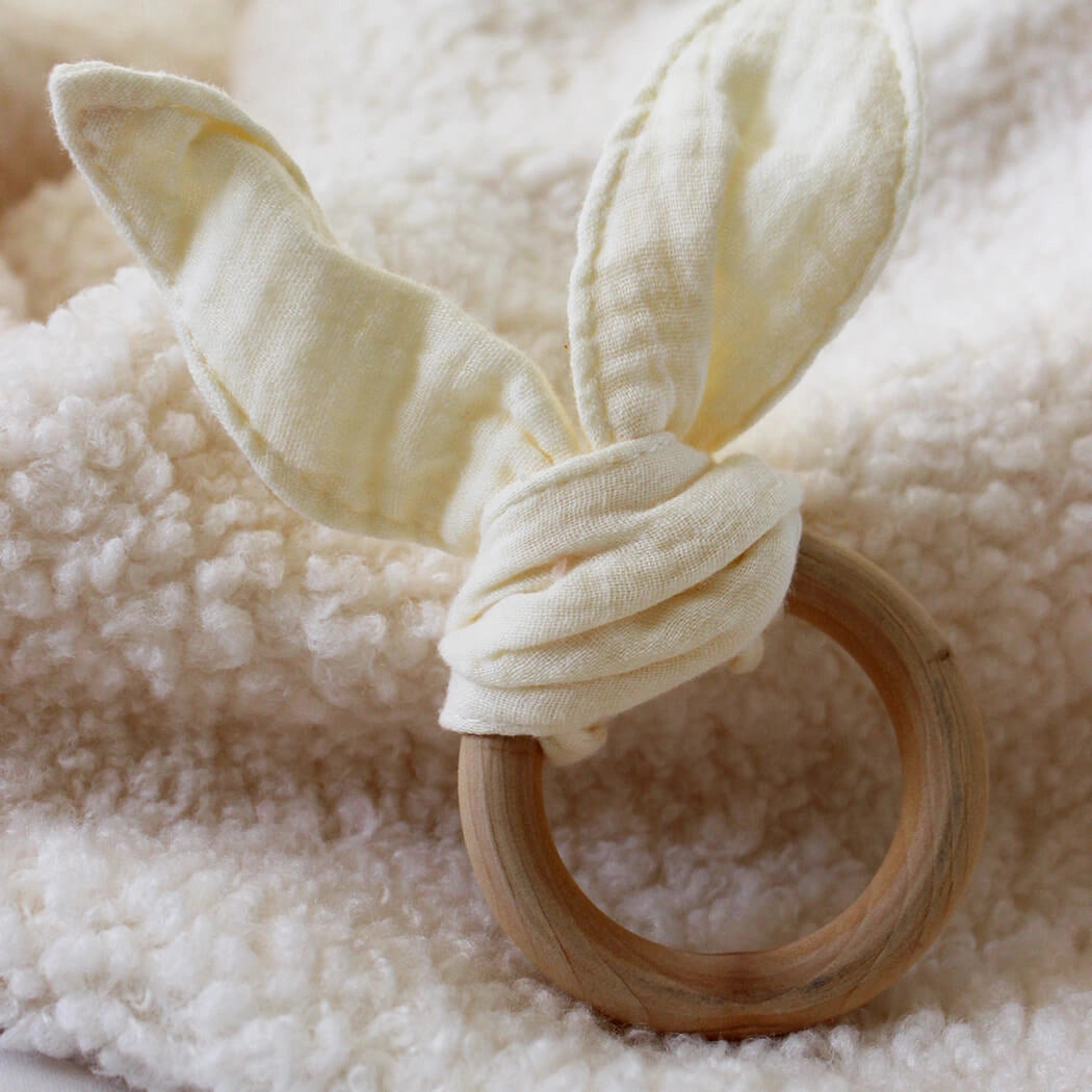 baby teether beechwood ring