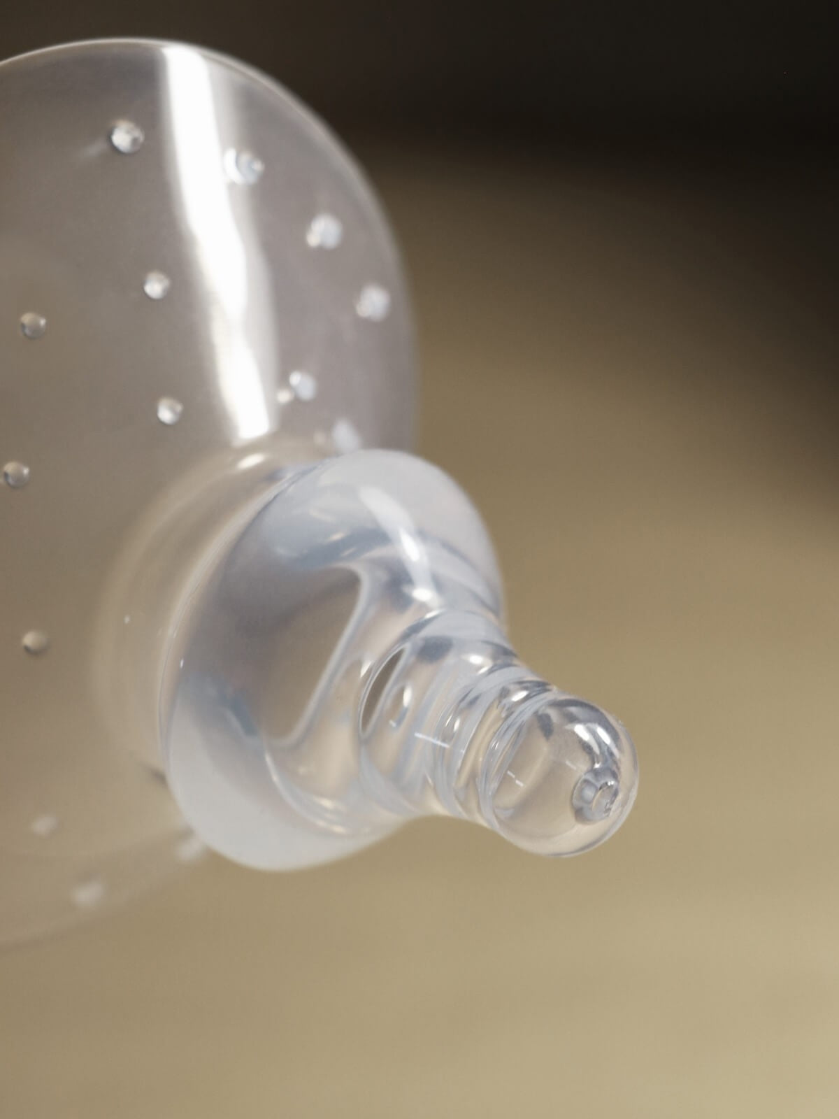 breastfeeding nipple shield