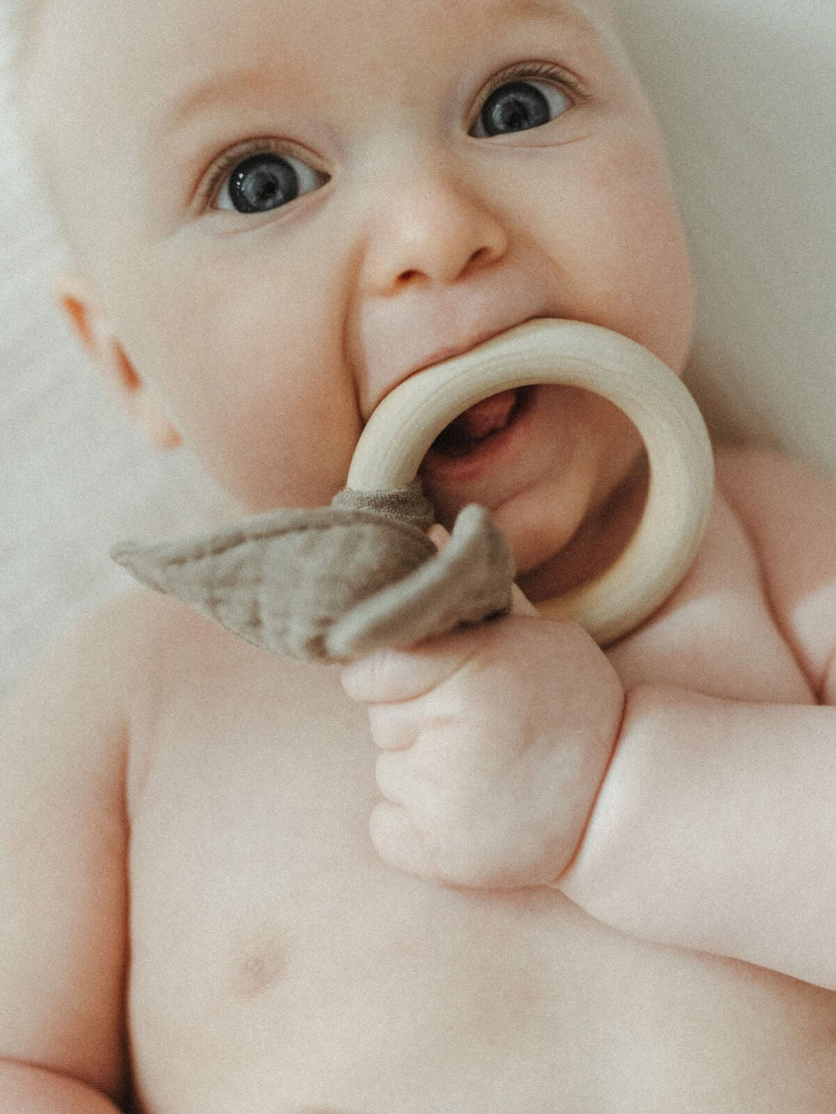 baby with bunny teethers